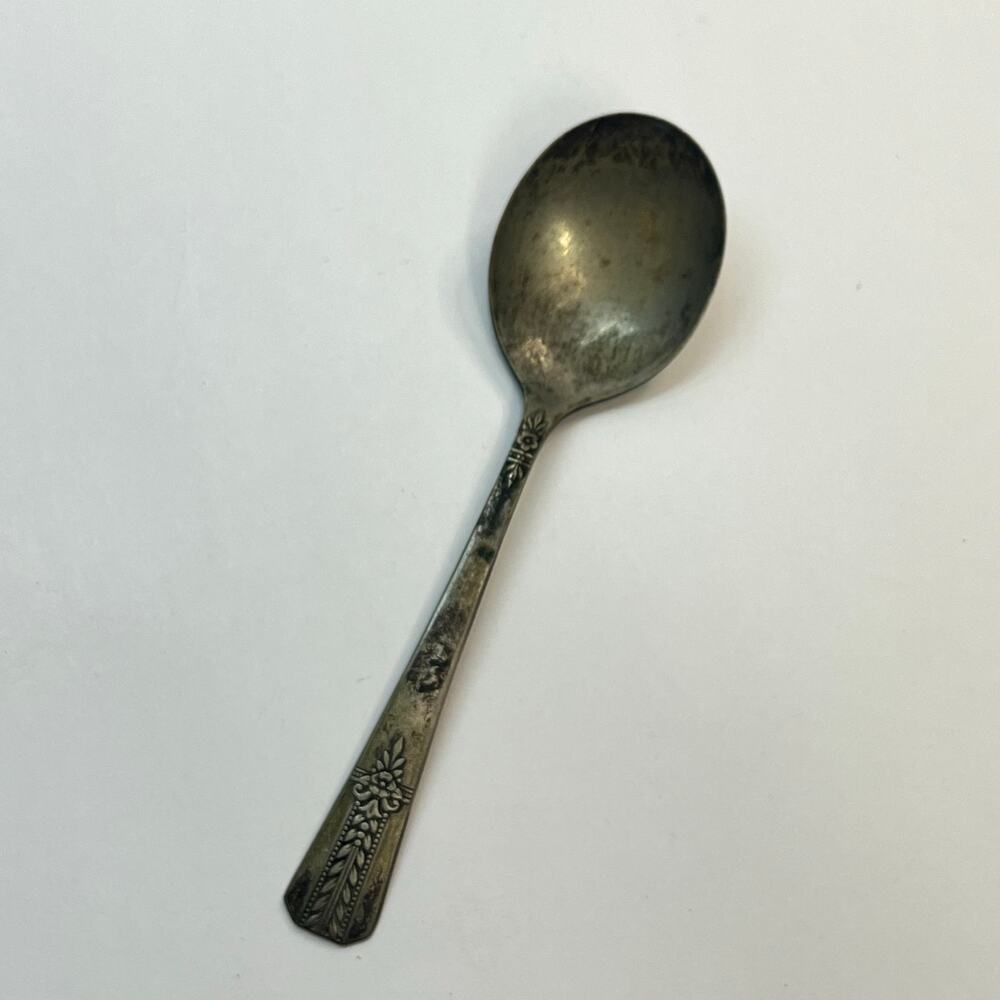 Vintage Vernon silver plate rumford cream soup spoon replacement tarnished
